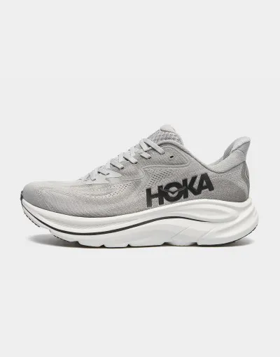 Hoka Clifton 10
