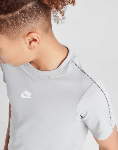 Nike Póló B NSW REPEAT TEE SS Kamasz