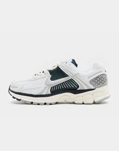 Nike  NIKE ZOOM VOMERO 5 J 