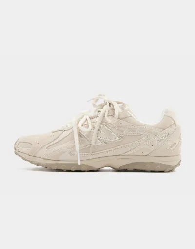 New Balance  204L 