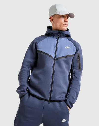 Nike Kapucnis pulóver Tech
