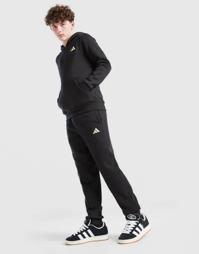 adidas Nadrág Sportswear Core Fleece Kamasz