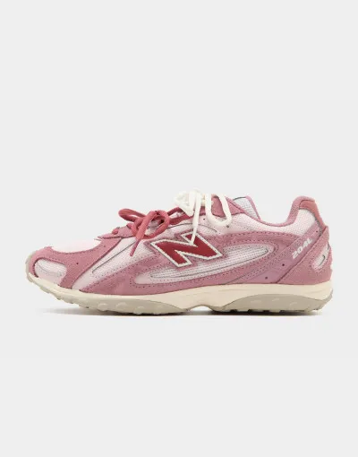 New Balance  204L 