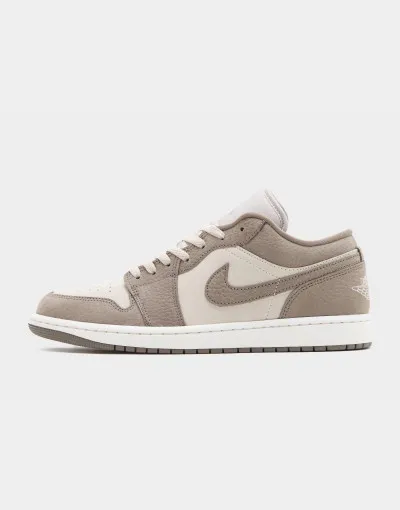 Jordan Air Jordan 1 Low