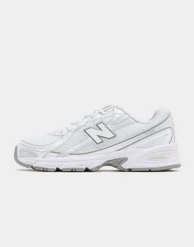 New Balance 740