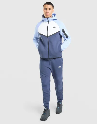 Nike Kapucnis pulóver Tech
