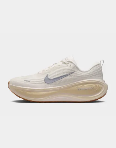 Nike  NIKE VOMERO PLUS ESS 