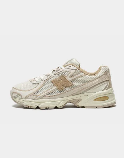 New Balance 740